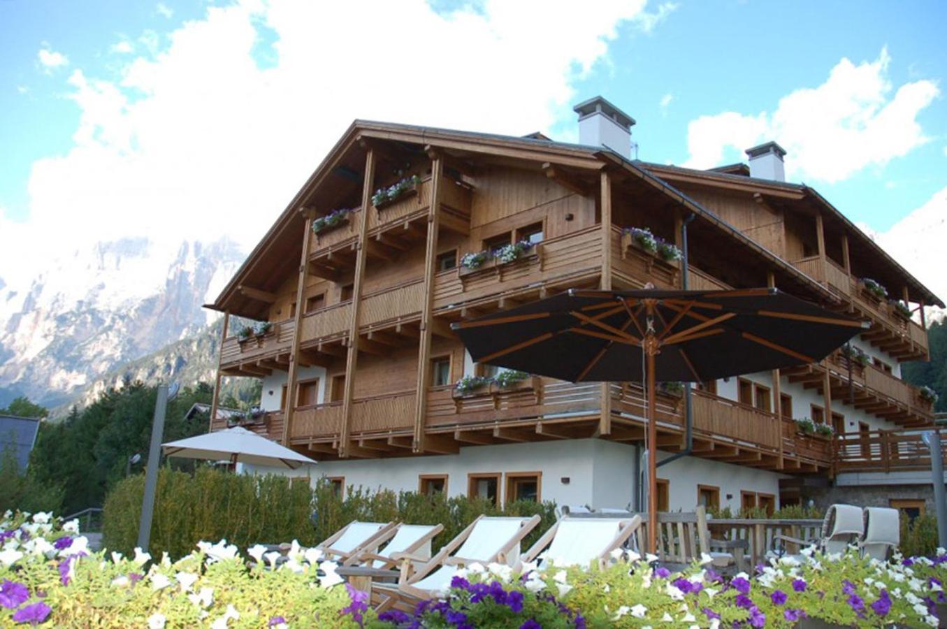 Ca' Del Sole Aparthotel San Vito di Cadore Exterior foto